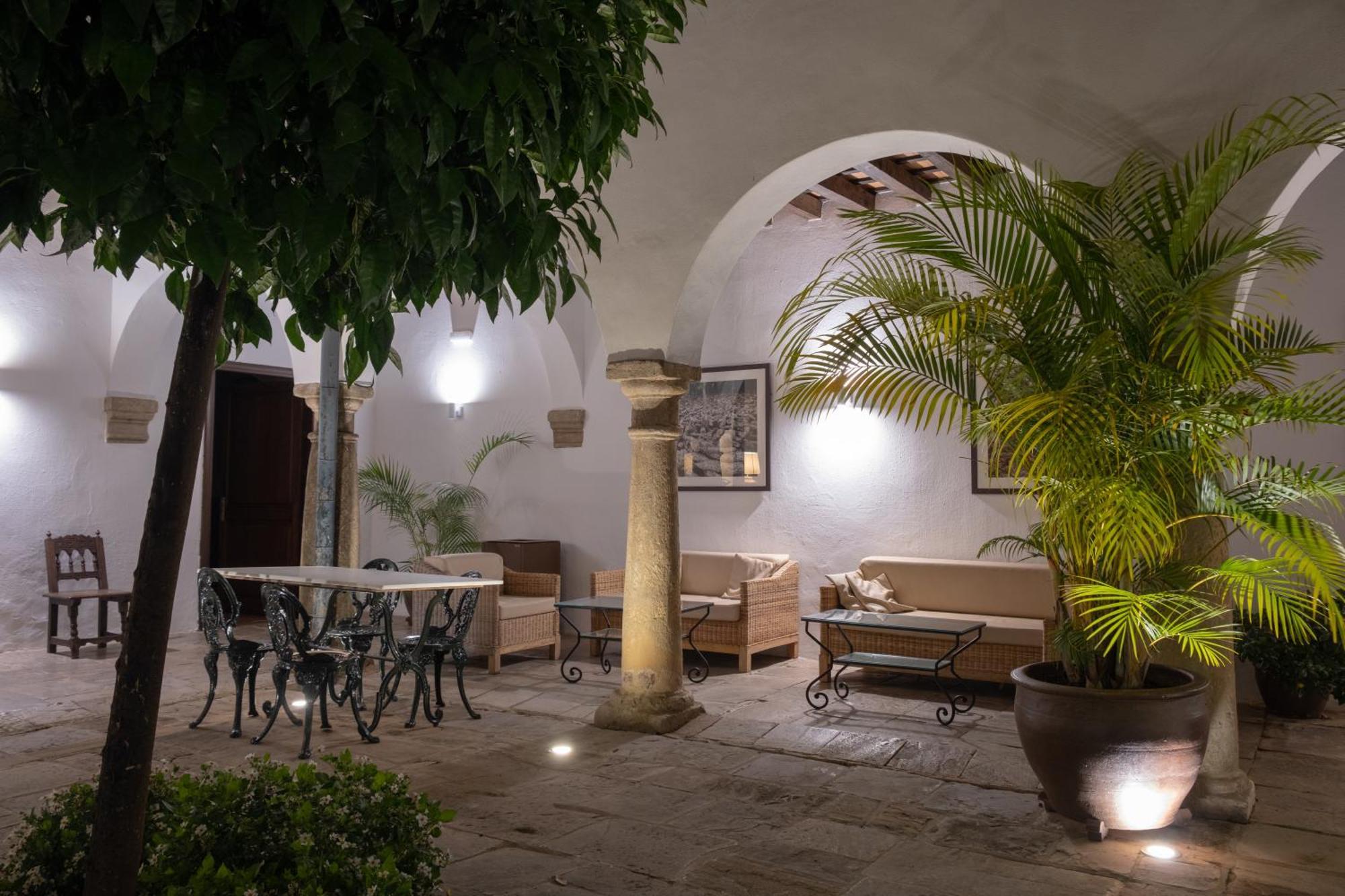 La Almoraima Hotel Castellar de la Frontera Bagian luar foto